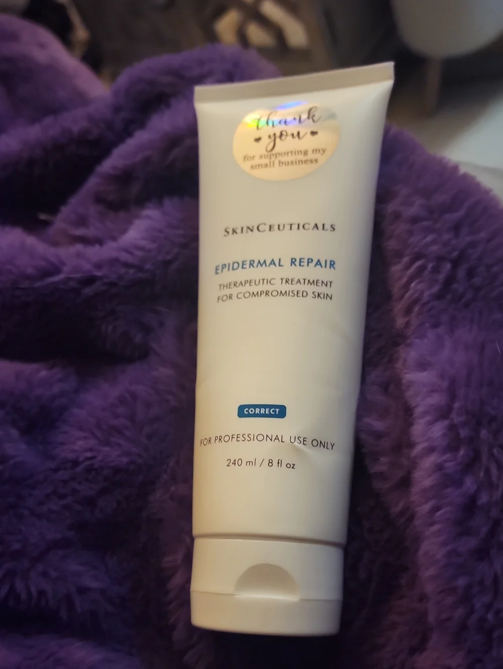 SkinCeuticals Epidermal Repair Cream — White